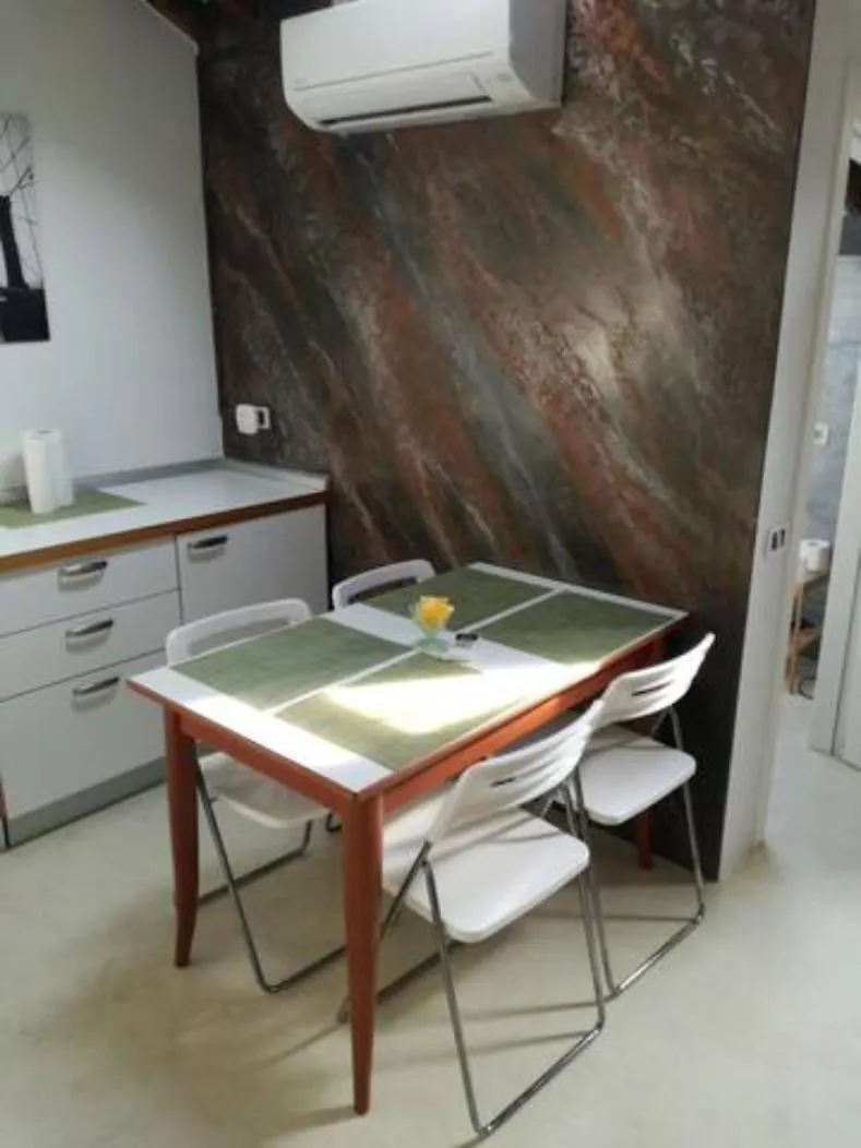 Bilocale Mansardato Zona Corso Buenos Aires Mm1-Mm2 Lippi 2 Milan Appartement
