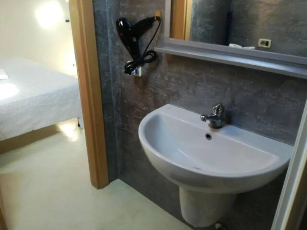 Bilocale Mansardato Zona Corso Buenos Aires Mm1-Mm2 Lippi 2 Milan Appartement